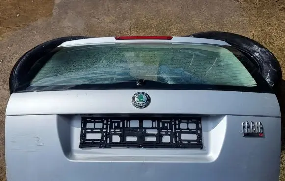 Skoda Fabia Mk1 (6Y) Tailgate/trunk/boot lid