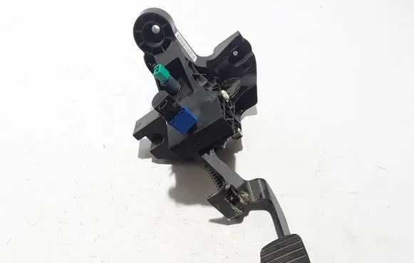 Clutch pedal