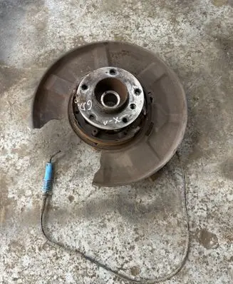 BMW X1 E84 Rear wheel hub 6788050