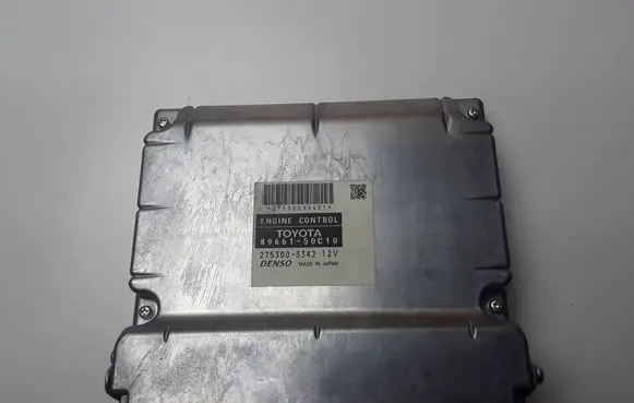 Lexus LS 460 - 600H Engine control unit/module 8966150C10