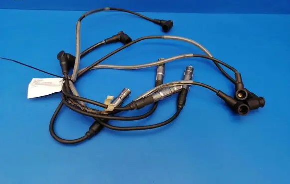 Mercedes-Benz E W123 Ignition plug leads 