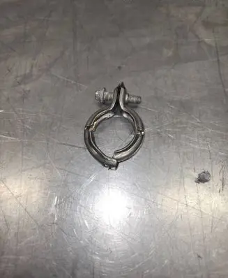 Mercedes-Benz E W214 Muffler pipe connector clamp A01680003037