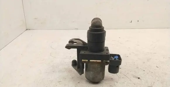 Coolant heater control valve
