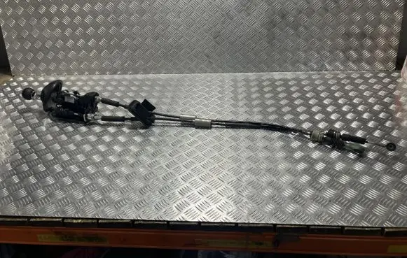 Fiat 500E Gear selector/shifter in gearbox DG10512