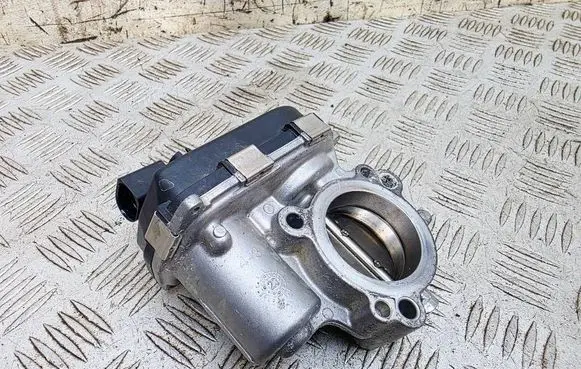 Audi A1 Throttle valve 05C133062
