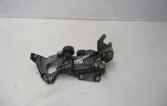 Mitsubishi Outlander Generator/alternator bracket MB891563-PODUSZKA KPL