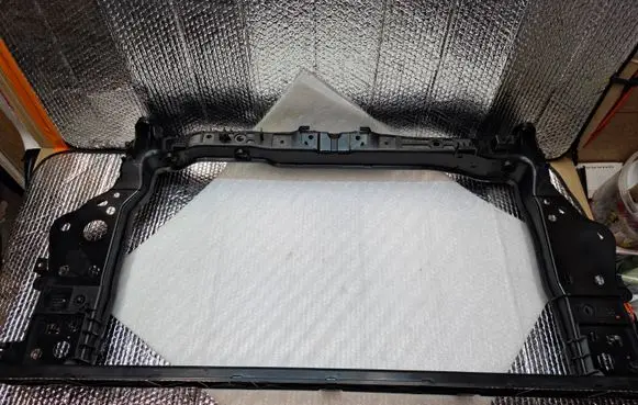 Renault Megane IV Radiator support slam panel 625003083R