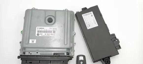 BMW 3 E90 E91 Engine ECU kit and lock set 9226238 61359226238 8512291