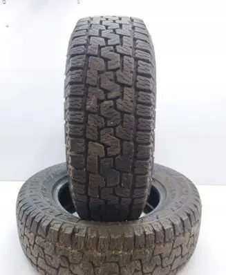 Jeep Cherokee R17 winter tire 