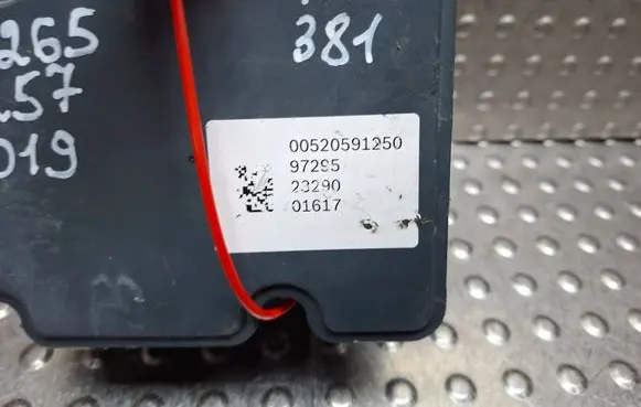 Fiat Panda III ABS control unit/module S27635381 52059125 0265257019