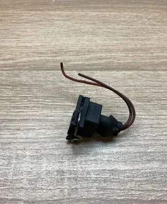 BMW 1 E81 E87 Plug wire 1427786