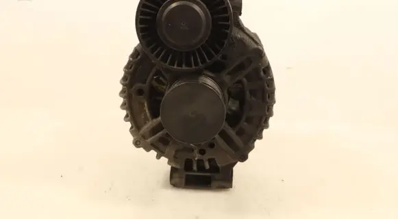 BMW 5 E60 E61 Generator/alternator 0121715017