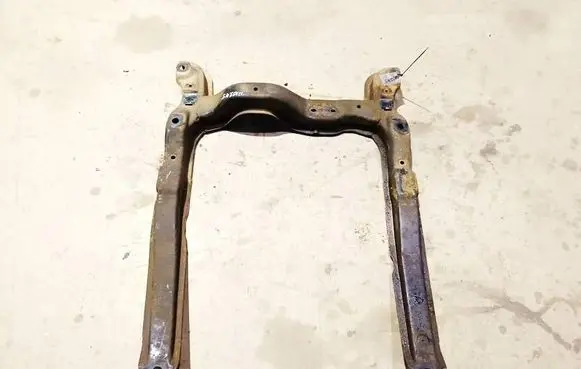 Opel Astra F Front subframe