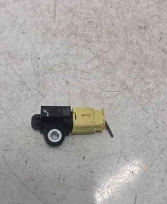 Nissan X-Trail T32 Airbag deployment crash/impact sensor 988303RA0A NA3RA16X04ECD6 10041016