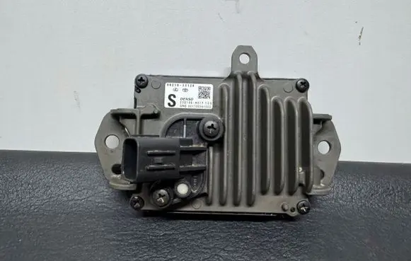 Toyota RAV 4 (XA10) Distronic sensor radar 