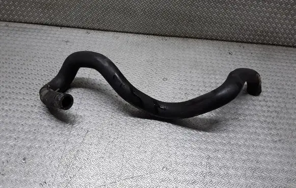 Suzuki Liana Engine coolant pipe/hose