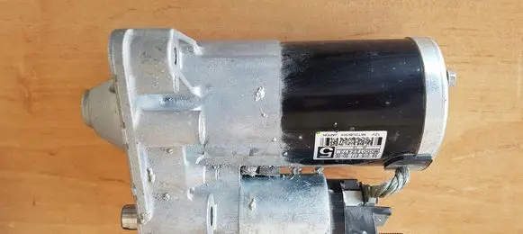 Peugeot 3008 I Starter motor 9801667780
