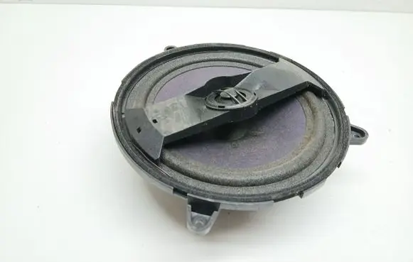 Audi A3 S3 8L Rear door speaker 8D9035412B