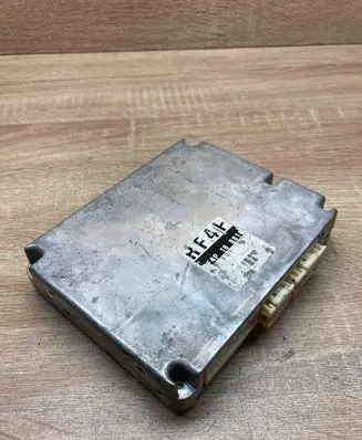 Mazda 323 F Engine control unit/module ECU RF4P188810