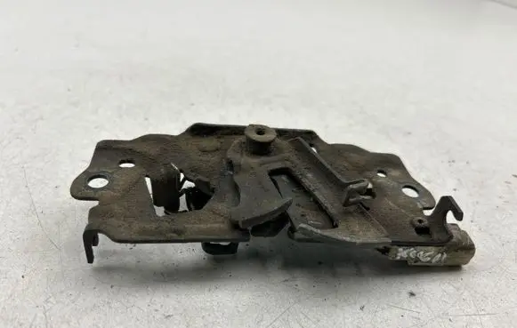 Ford Kuga II Engine bonnet/hood lock/catch