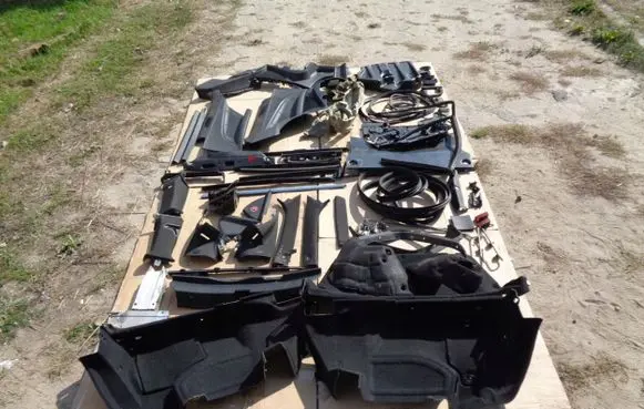 Mercedes-Benz C W204 Glove box central console 
