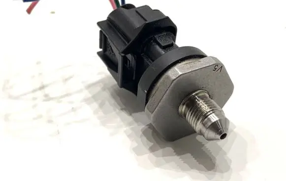 Mazda CX-3 Fuel pressure sensor 0261545074