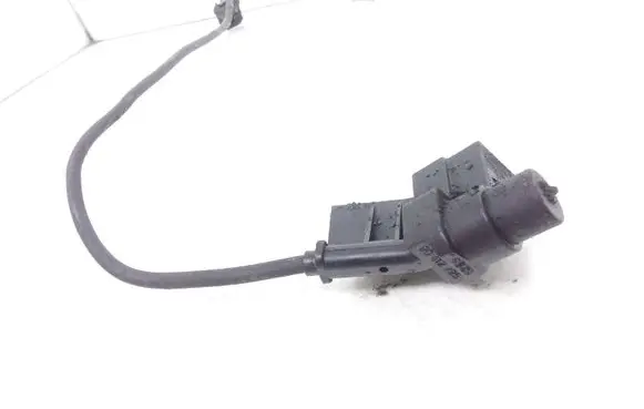Opel Vectra B Camshaft position sensor 90412795