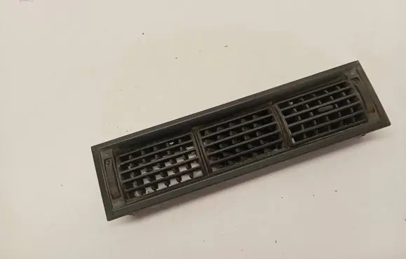 Volkswagen Transporter - Caravelle T4 Dash center air vent grill 701819709B 7D2819703A 7D1819703A