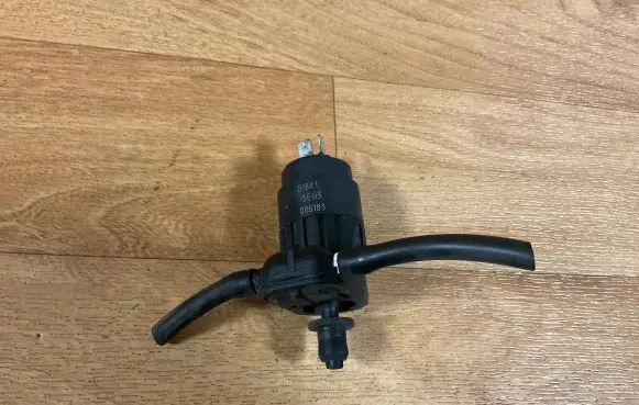Fiat Punto (188) Windscreen/windshield washer pump