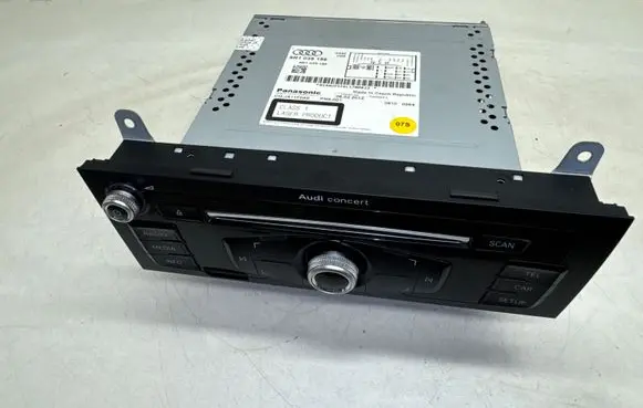 Audi A4 S4 B8 8K Radio/CD/DVD/GPS head unit 8R1035186