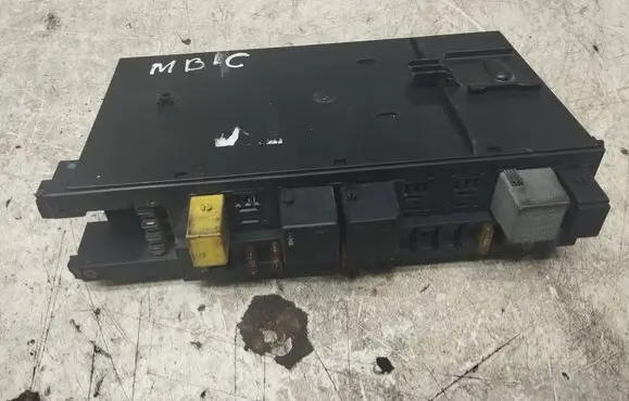 Mercedes-Benz C W203 Comfort/convenience module 2035452401 5DK00848641