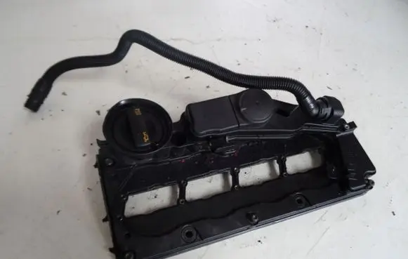 Audi A4 S4 B8 8K Rocker cam cover 03L103469L