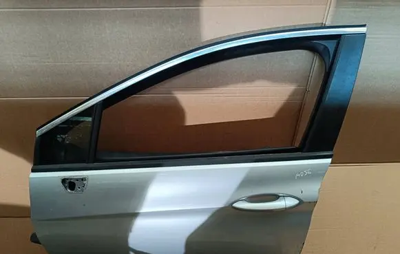 Opel Astra K Front door