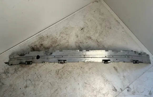 BMW 5 E60 E61 Front bumper cross member 13232811GE