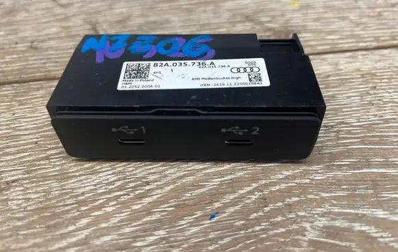 Audi A3 8Y USB socket connector 82A035736A 012052000A01