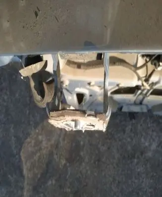 Peugeot 807 Tailgate/trunk/boot hinge