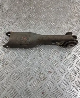 Land Rover Discovery 5 Rear control arm