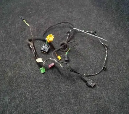 Mercedes-Benz E A207 Front door wiring loom A1695450145