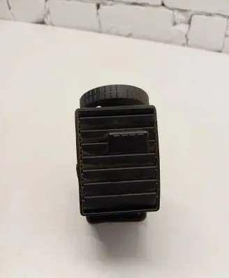 Volkswagen Transporter - Caravelle T5 Dash center air vent grill 2994413810 1J0947283
