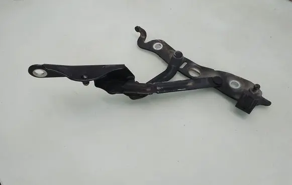 Volvo S60 Tailgate/trunk/boot hinge 3064960