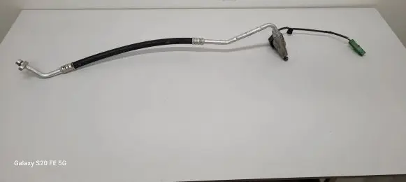 Renault Zoe Air conditioning (A/C) pipe/hose 924408565r