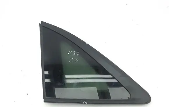 Ford Kuga III Rear side window