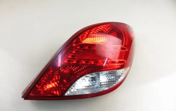 Peugeot 207 Rear/tail lights 9686565980