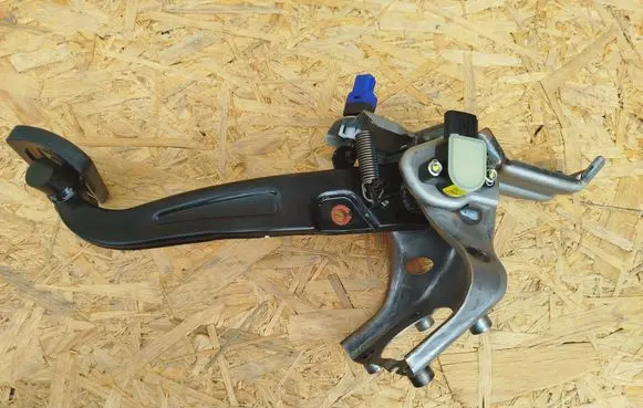 Hyundai Kona II Brake pedal 32800HF100 SX307260008A DF32894A10