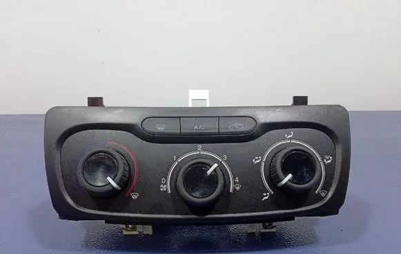 Fiat Tipo Climate control unit 735643607