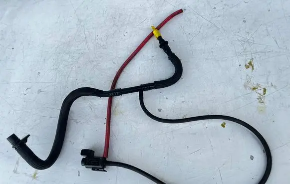 BMW 3 E46 Valve vacuum 8571652 7810831