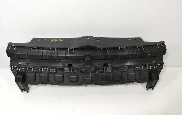 Volkswagen Caddy Front bumper upper radiator grill 2K7807231E