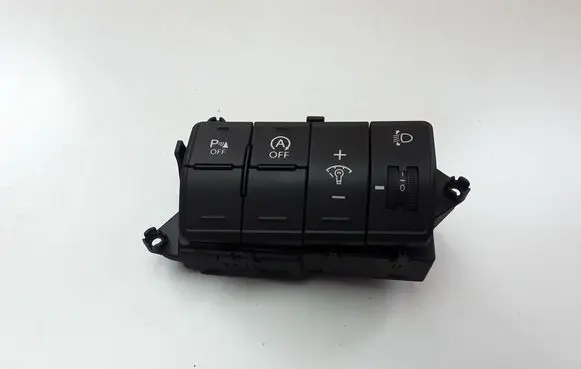 Hyundai i30 Light switch 93320A6250