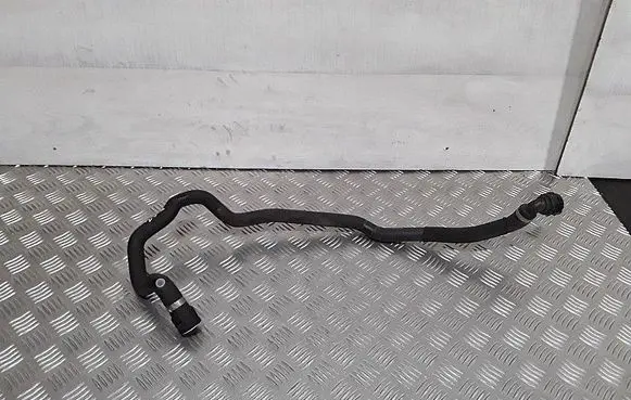 Air intake hose/pipe