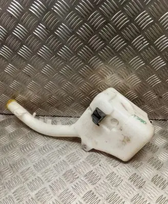 Ford Fiesta Windshield washer fluid reservoir/tank 2S6117618AH